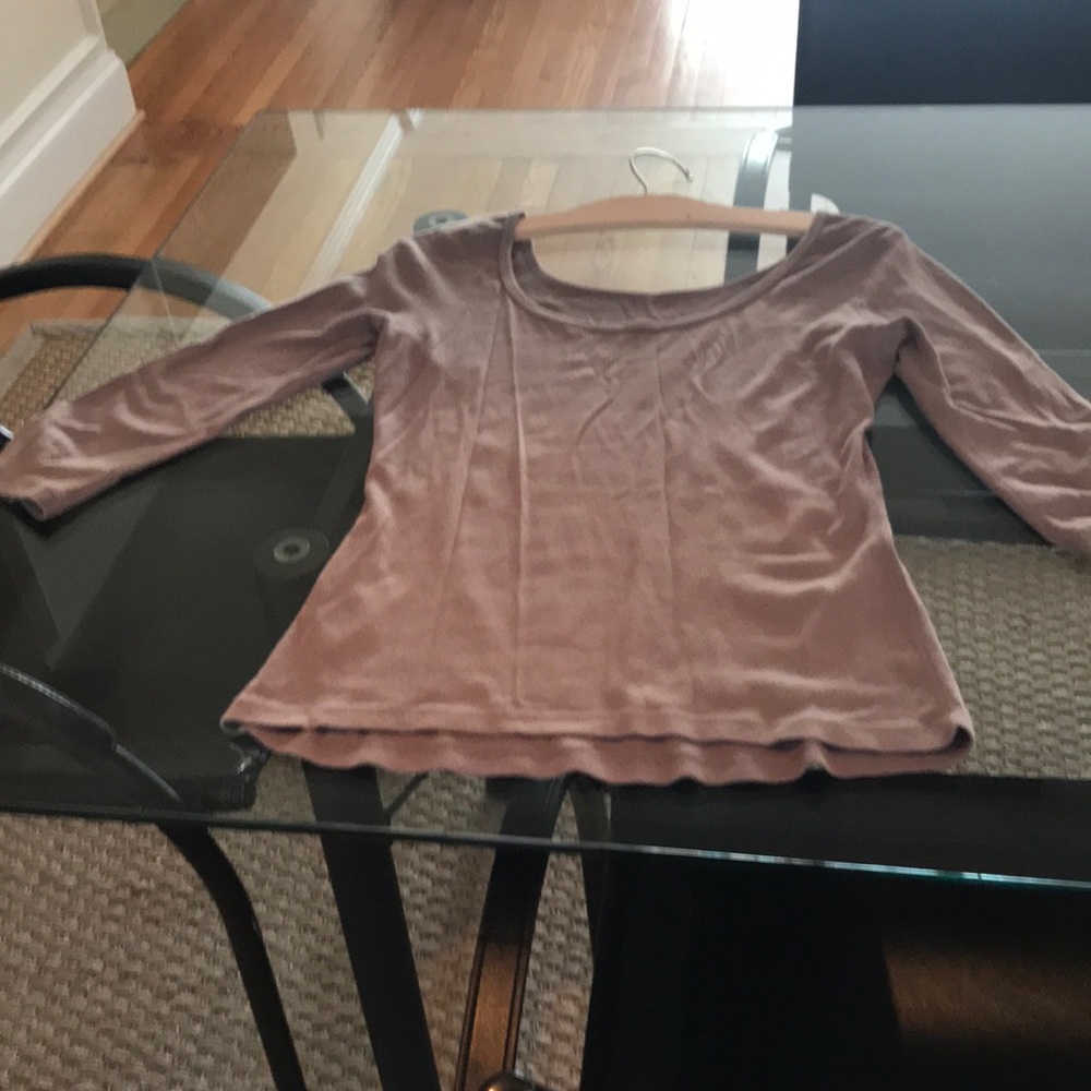 3 Dot tee shirt